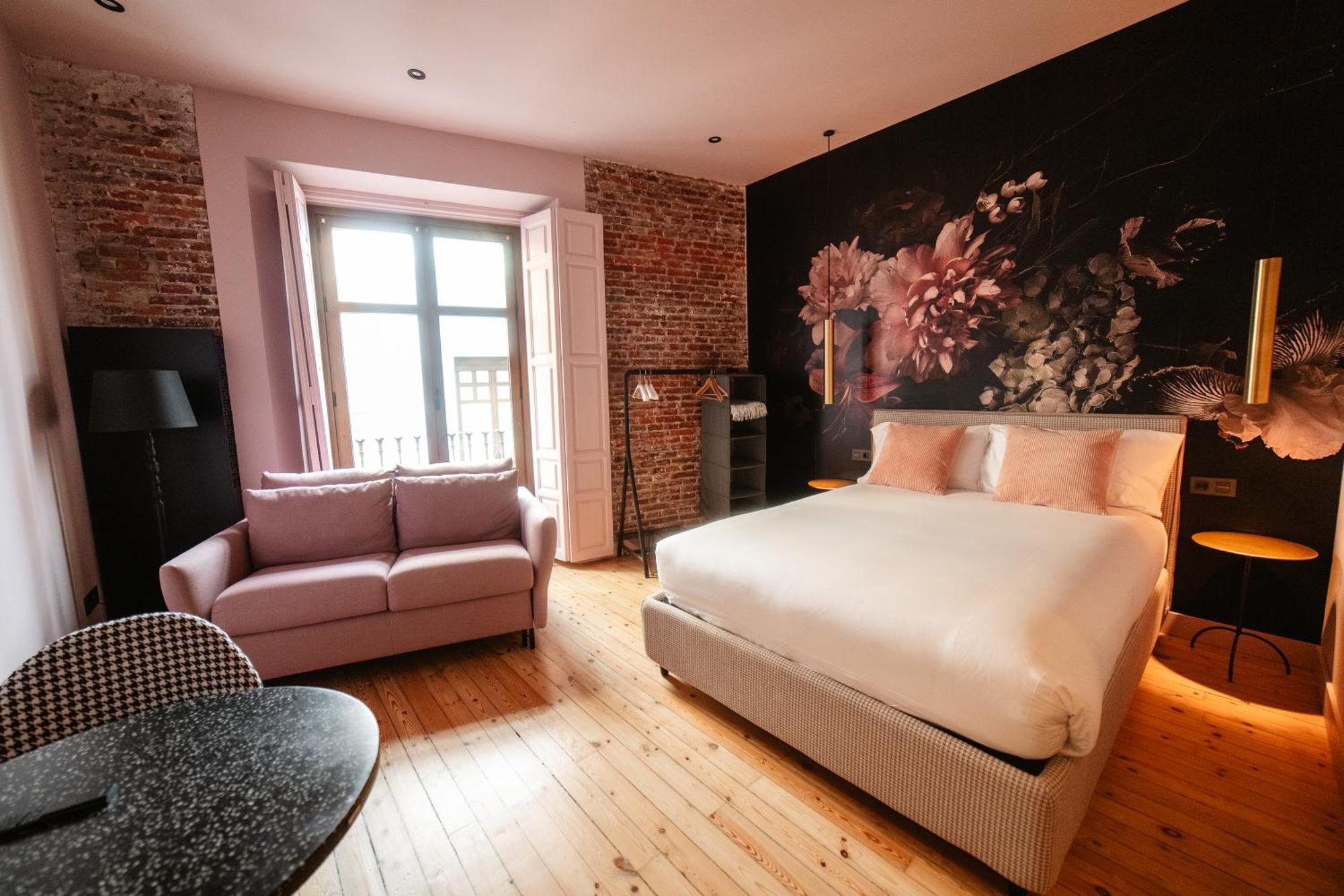 Rincon Del Conde Suites Леон Екстериор снимка